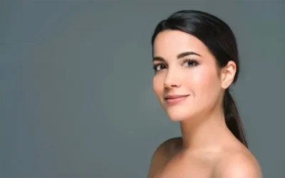 La Elegancia de la Renovación: Fotorejuvenecimiento Facial y Tratamiento de Queratosis Actínica
